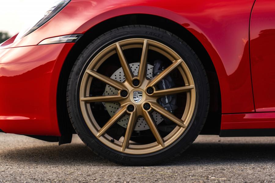Колеса Porsche 911 Carrera (992) 2019 года  (WW) (фото 12 из 148)